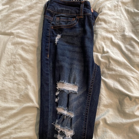 Mid Rise Skinny - Picture 4 of 4